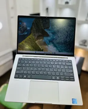 HP Elitebook 8 G1i Laptop: Intel Core Ultra 7, 16GB RAM, 512GB SSD