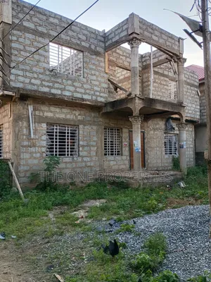 7-Bedroom Uncompleted Mansion in Adjen Kotoku, Amasaman