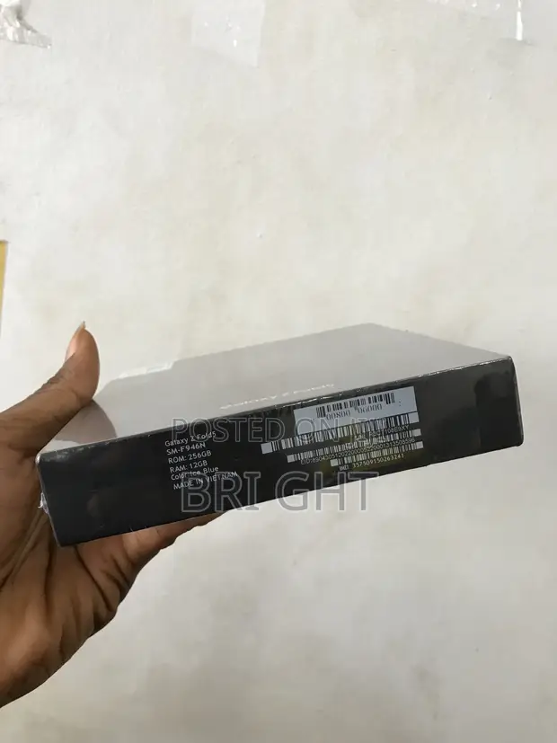 New Samsung Galaxy Z Fold 5 256GB Black - 1