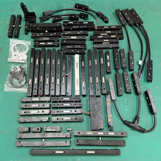 Segments for Continuous Magnetic Light Connectors Accessories - 1