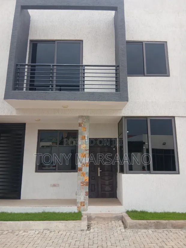 4-Bedroom Townhouse/Terrace for Rent in West Legon, Medifem Area - 1