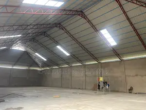 1000 SQM Warehouse for Rent at Tema Roundabout