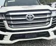 New Toyota Land Cruiser LC300 VX-R 2024 White - 4