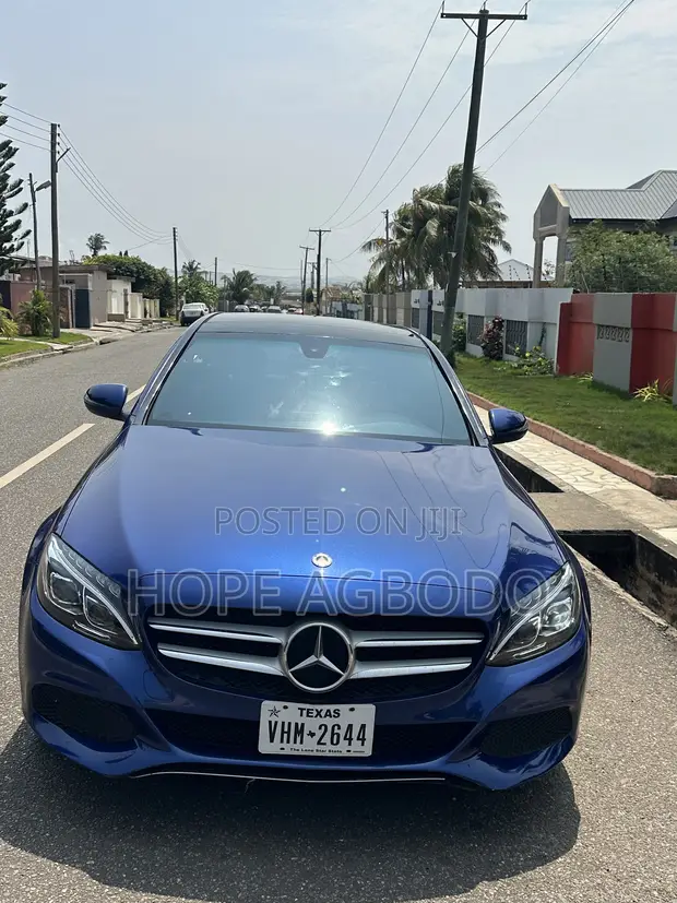 2018 Mercedes-Benz C300 Base AWD 4MATIC Sedan - 1