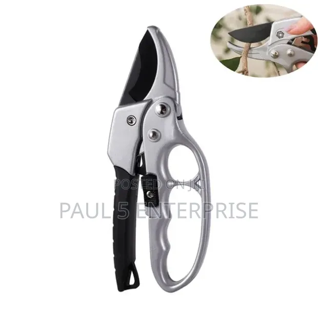 Brand New Pruning Shears - Metal Handle - 1