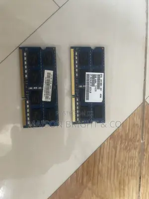 SK Hynix 8GB (4GB x 2) DDR3 Laptop RAM
