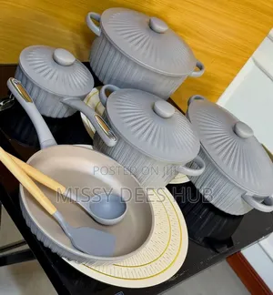 Uakeen Germany VK27 11-Piece Cookware Set