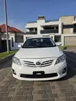 Toyota Corolla Altis 2013 White - 1