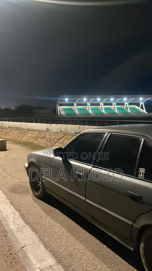 BMW 5 Series 1995 Green - 1