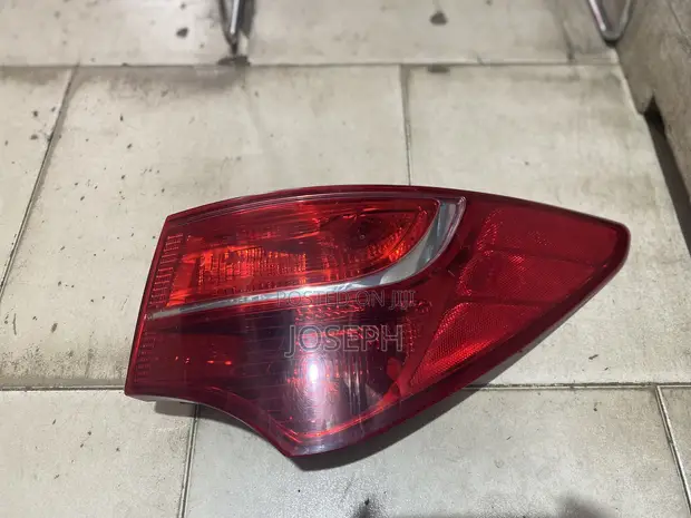 Hyundai Santa Fe 2013-2015 Tail Light - 1