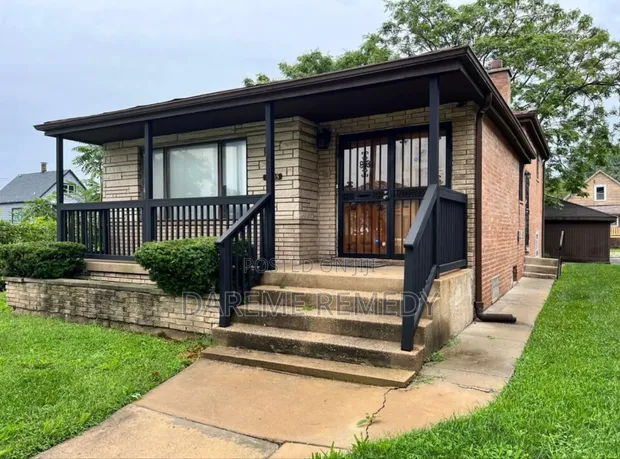 3 Bedroom House for Rent in Chicago - 1