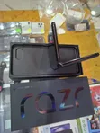 New Motorola Razr 40 Ultra 256GB Black - 4