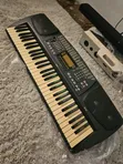 Gem GK310 Electronic Keyboard - 1