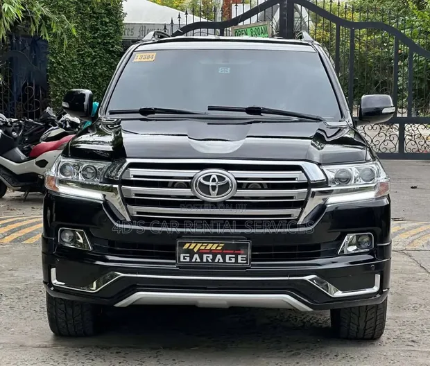 Luxury Car Rental - 4D's Car Rental Services - 1