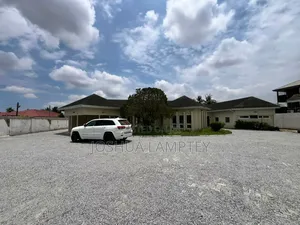 8-Bedroom House with 3-Bedroom Boy's Quarters for Rent in Ghana Link Estate