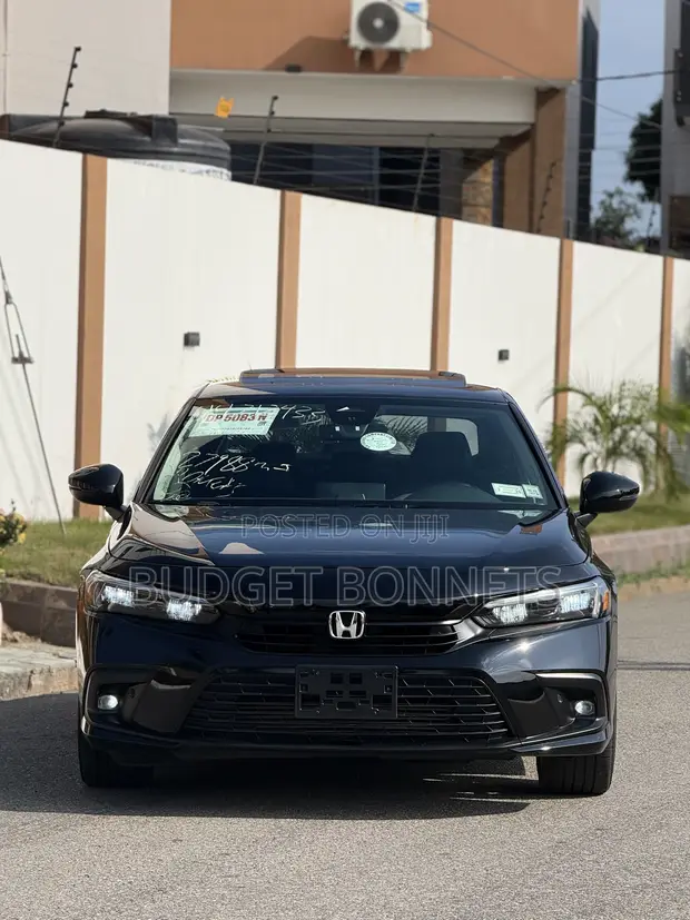 Honda Civic Touring CVT 2023 Black - 1