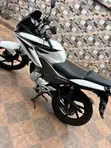 Honda CB 2016 White - 1