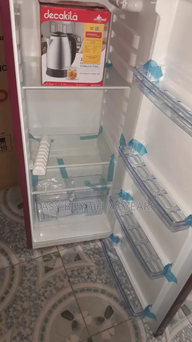 Flamino 210TM Refrigerator - 106L - 1