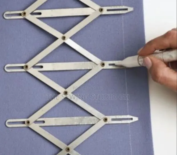 Buttonhole Expanding Gauge - 1