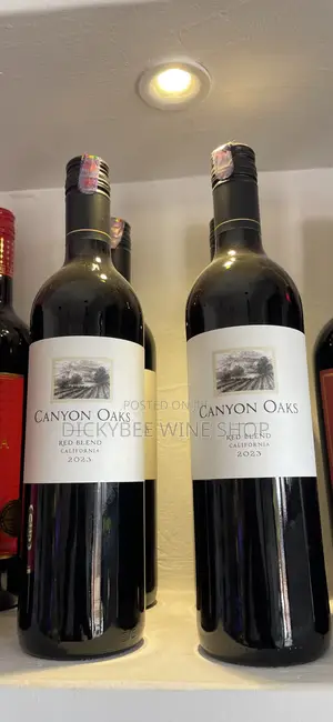 Canyon Oaks Red Blend Wine