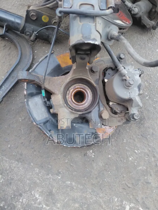 Front Hub for Kia Sportage, Hyundai Tucson (2005-2010) - 1