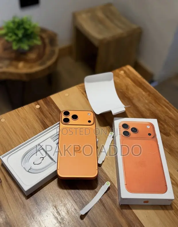New Apple iPhone 17 Pro Max 256GB Orange - 1