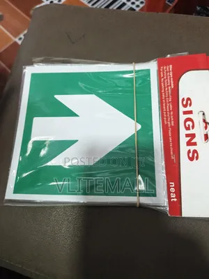 Directions Arrow Sign - Straight Up