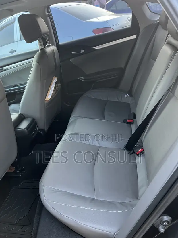 Honda Civic 2016 Black - 1