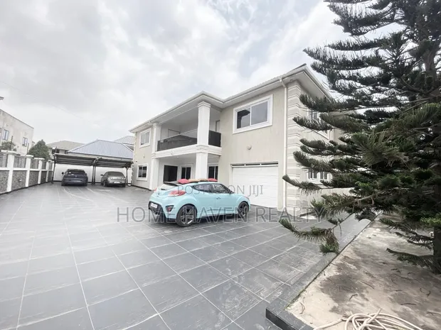 5 Bedroom House for Rent in Spintex Coastal, Coca Cola - 1