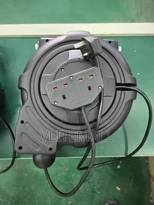 Heavy-Duty Spring-Loaded Cord Winder (UK Plug)