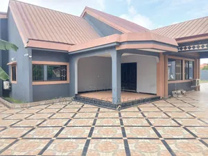 5 Bedroom House for Rent in Santasi, Kumasi
