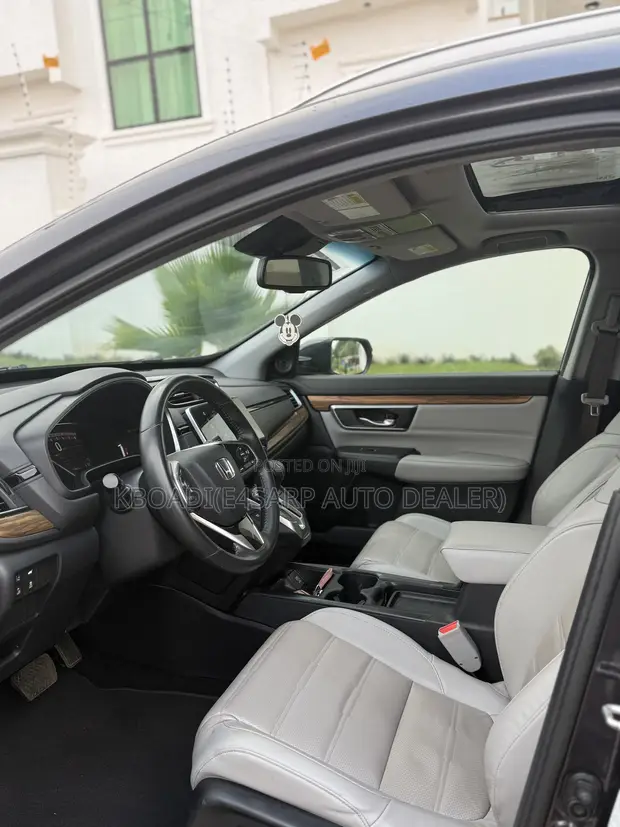 Honda CR-V Touring AWD 2019 Gray - 1