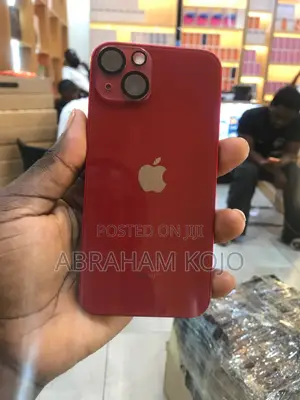 New Apple iPhone 13 128GB Red