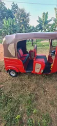 Bajaj RE 2025 Red - 2