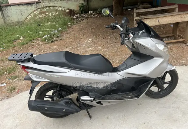 Honda PCX 125 Scooter 2023 - 1