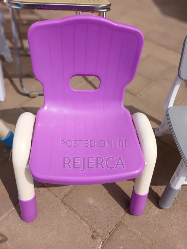Quality Kids Plastic Chair - 1