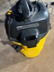 DEWALT 12-Gallon 5.5 HP Poly Wet/Dry Vacuum (DXV12P) - 4