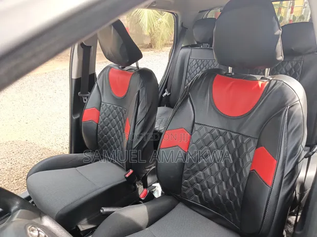 Toyota Vitz 1.3 AWD 3dr 2014 Black - 1
