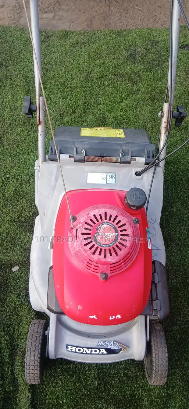 Honda HRB 425 Lawnmower - 1