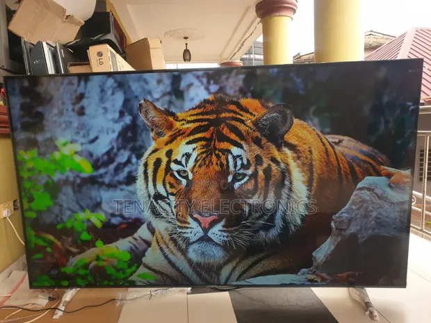 86" LG UHD HDR Edgeless Smart Satellite TV - 1