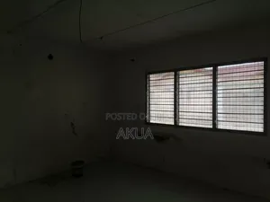 1 Bedroom Room & Parlour for Rent in Safety Saves, Baatsona Total