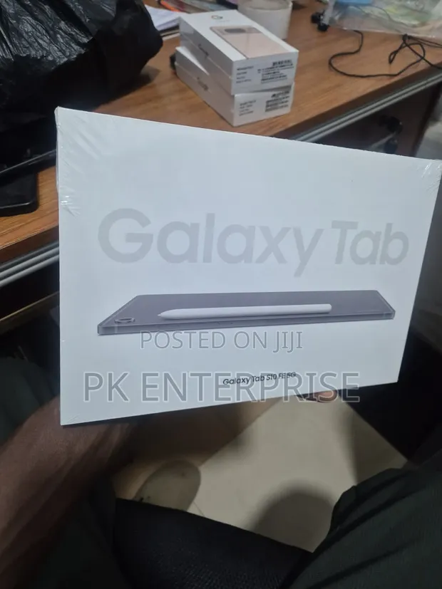 New Samsung Galaxy Tab S10 FE 128GB - 1
