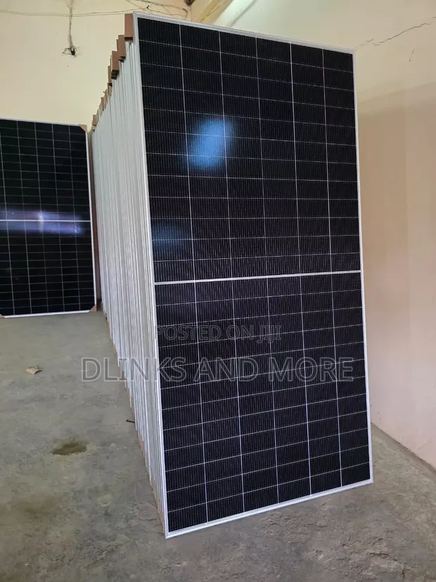 Brand New 580W Monocrystalline Solar Panel - 1