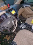 Hyundai Elantra 2011 Black - 3
