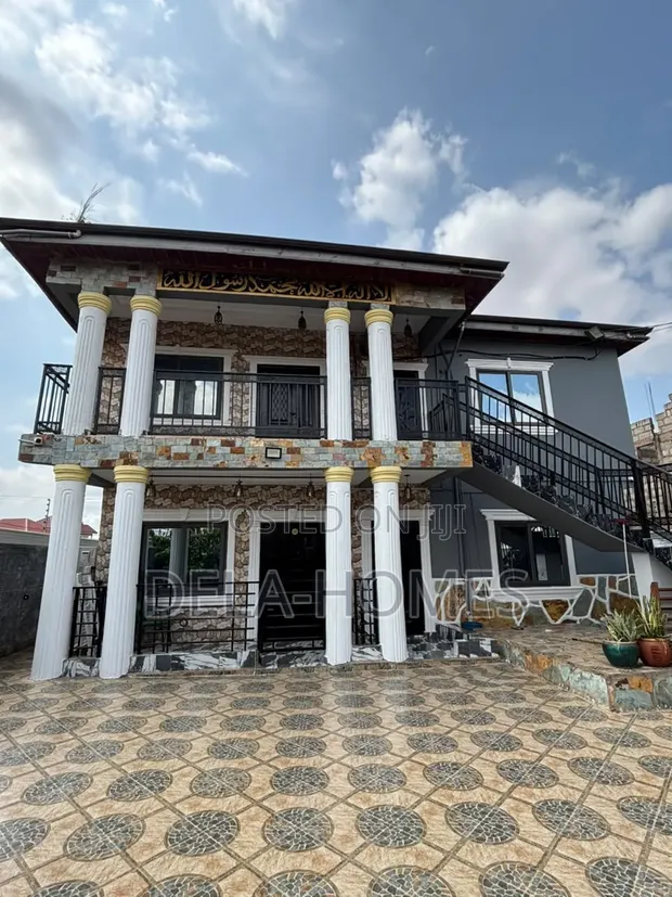 1 Bedroom Apartment for Rent in Marina Estate, Botwe - 1