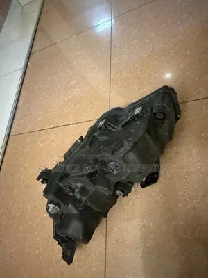 Honda Civic Touring Headlight - Passenger Side