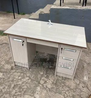 Office Desk / Computer Table with Glass Top & Drawers