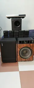 BOSE Home Theater System - 1