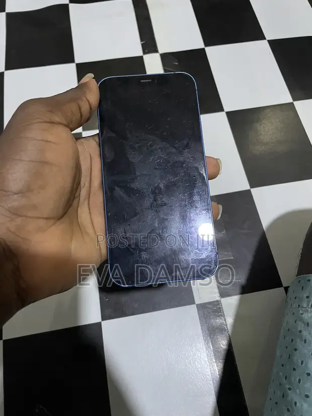 Apple iPhone 12 64GB Blue - 1