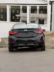 Hyundai Elantra 2015 Black - 3